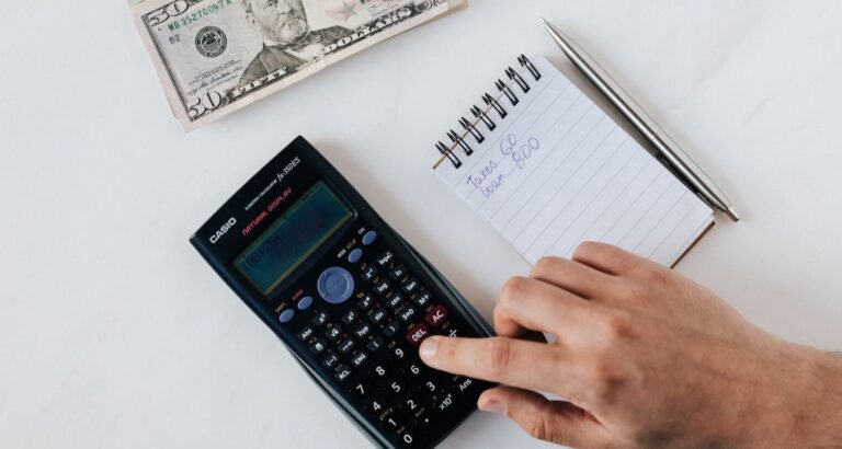 Manage Your Finances With These Helpful Tips