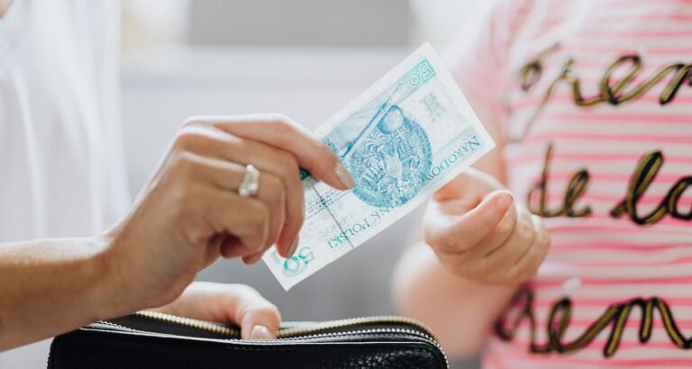 Concerned About Money? These Financial Tips Will Ease Your Mind