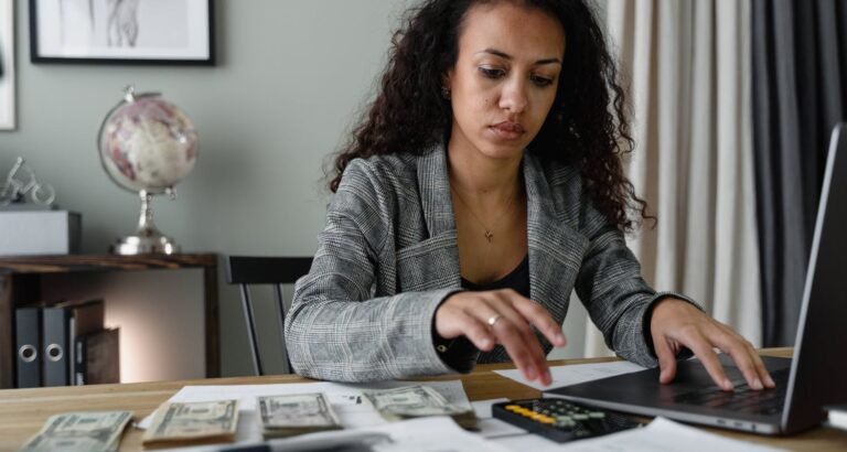 Build A More Confident Future With These Personal Finance Tips